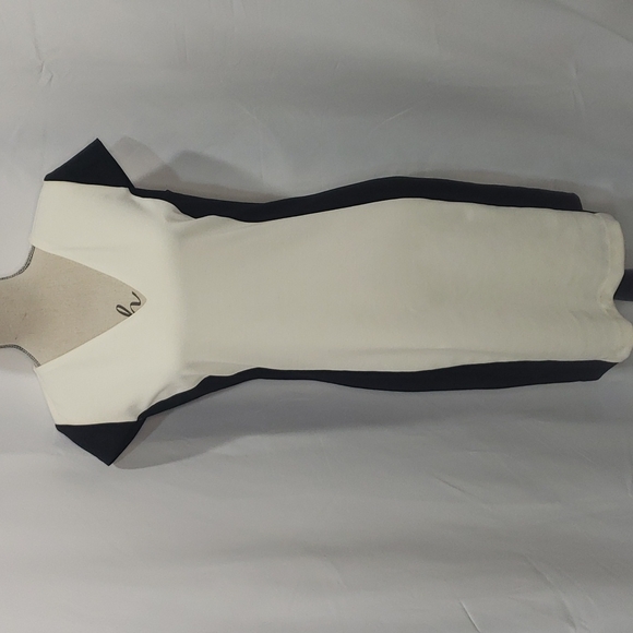Michael Kors Dresses & Skirts - NWT MICHAEL KORS Colorblock Dress Stretch Gold Zipper V neck